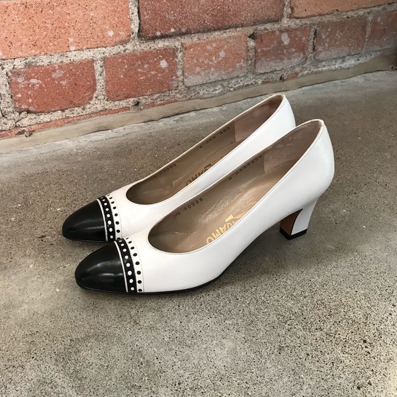 SOLD - Vintage Salvatore Ferragamo Heels - Picture 1 of 6
